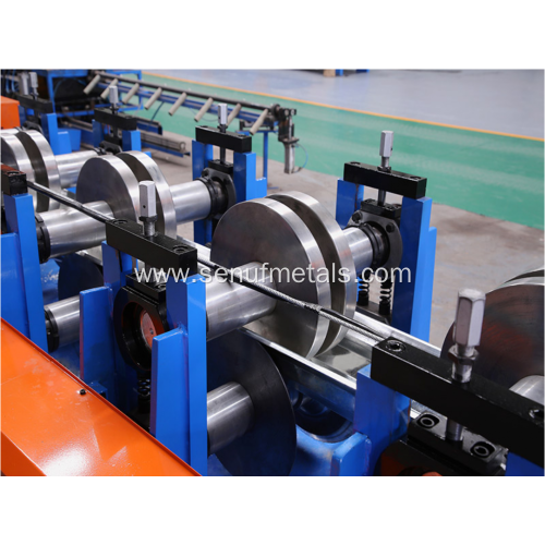 Storage rack roll forming machine